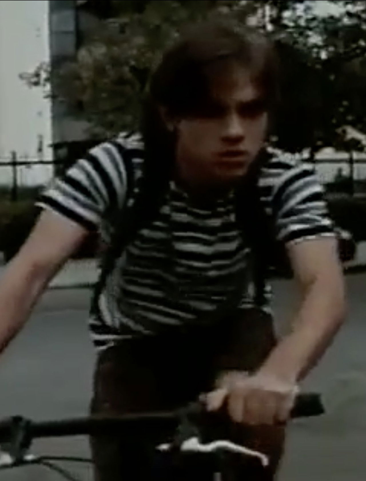 Antes Que Seja Tarde Backdrop