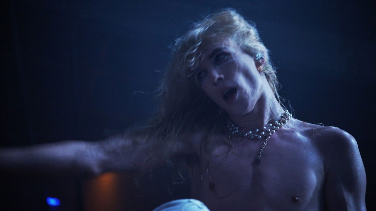 2hollis Live at The Shrine