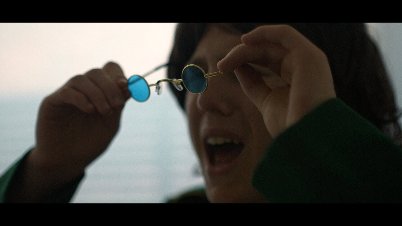 Mania still 4