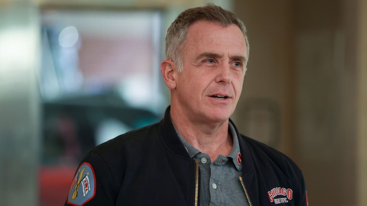 Chicago Fire - Season 12 Episode 3 : Trapped