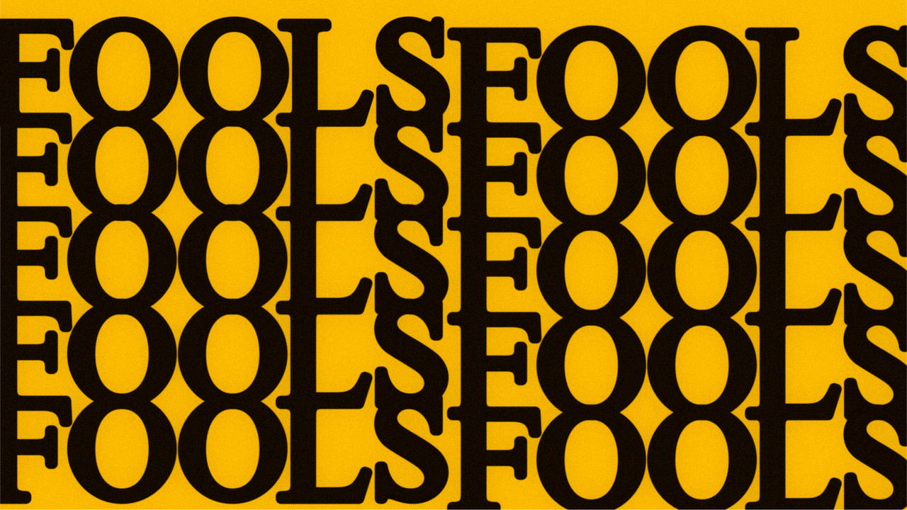 QENKËRRORE backdrop