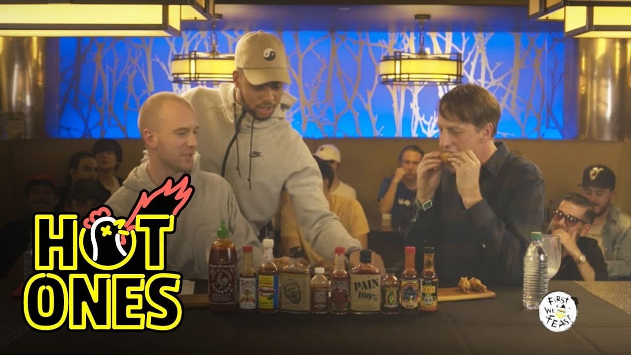 Hot Ones - Season 2 Episode 36 : Tony Hawk Eats Spicy Wings LIVE at ComplexCon