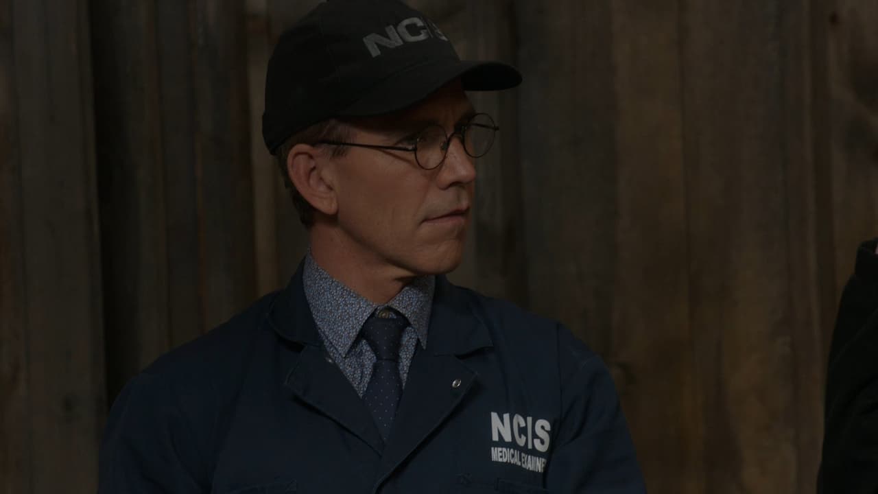 NCIS - Season 20 Episode 4 : Leave No Trace