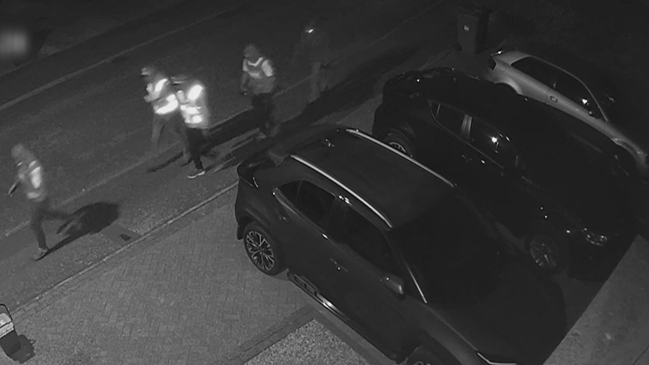 Crimewatch Live - Season 19 Episode 3 : Fake Cops and Real Robbers