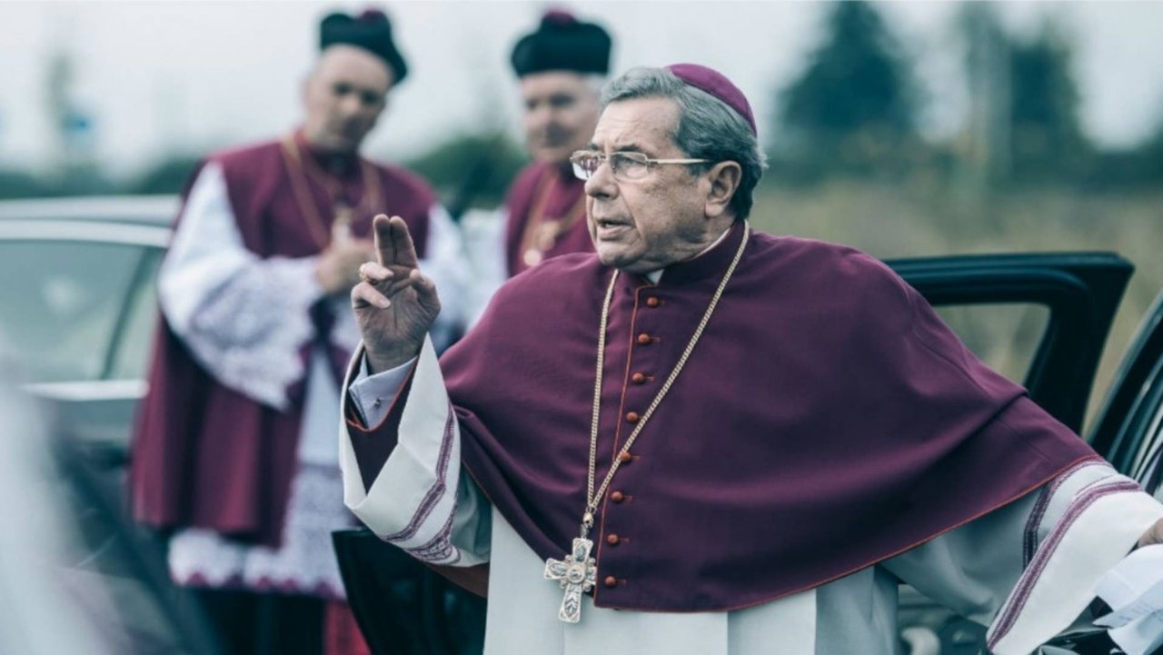 Cast and Crew of Clergy