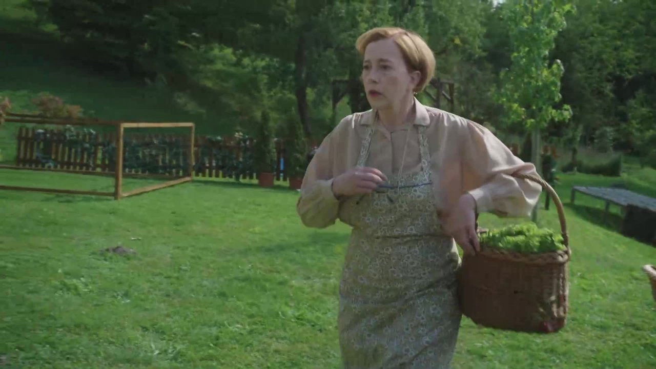 Za hribom — Épisode 1