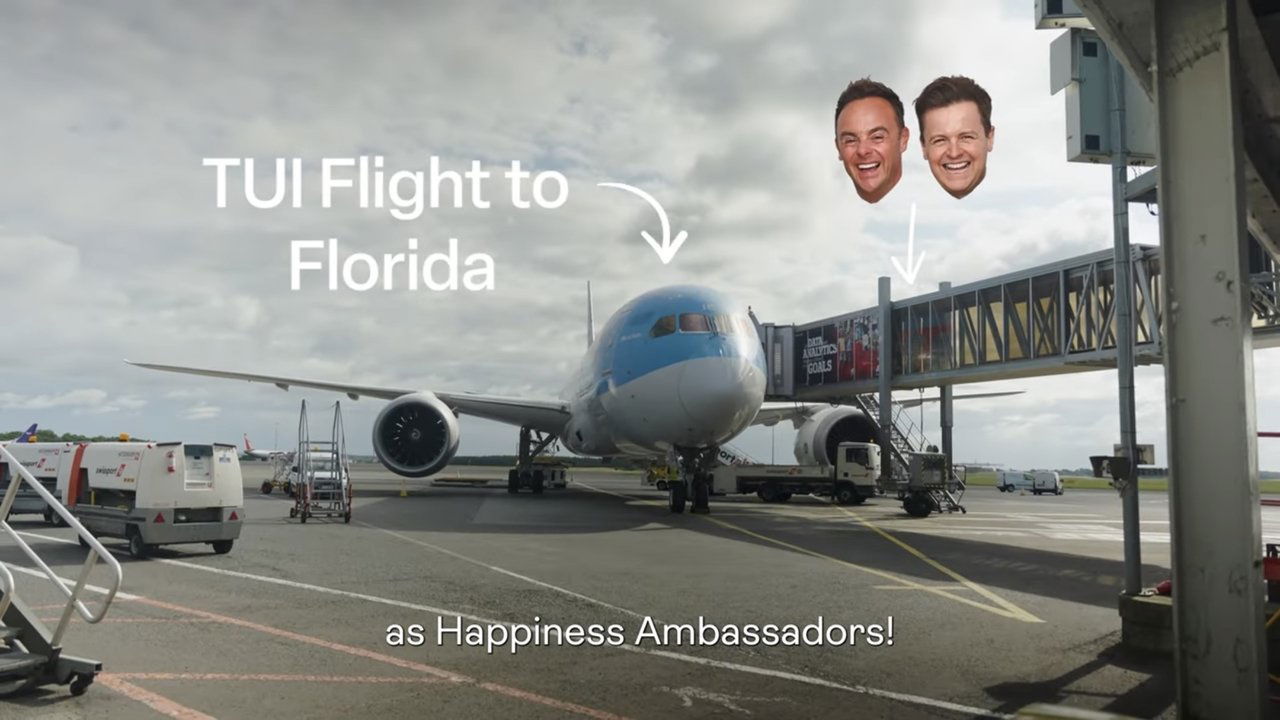 On board a flight to Florida with Happiness Ambassador, Ant & Dec