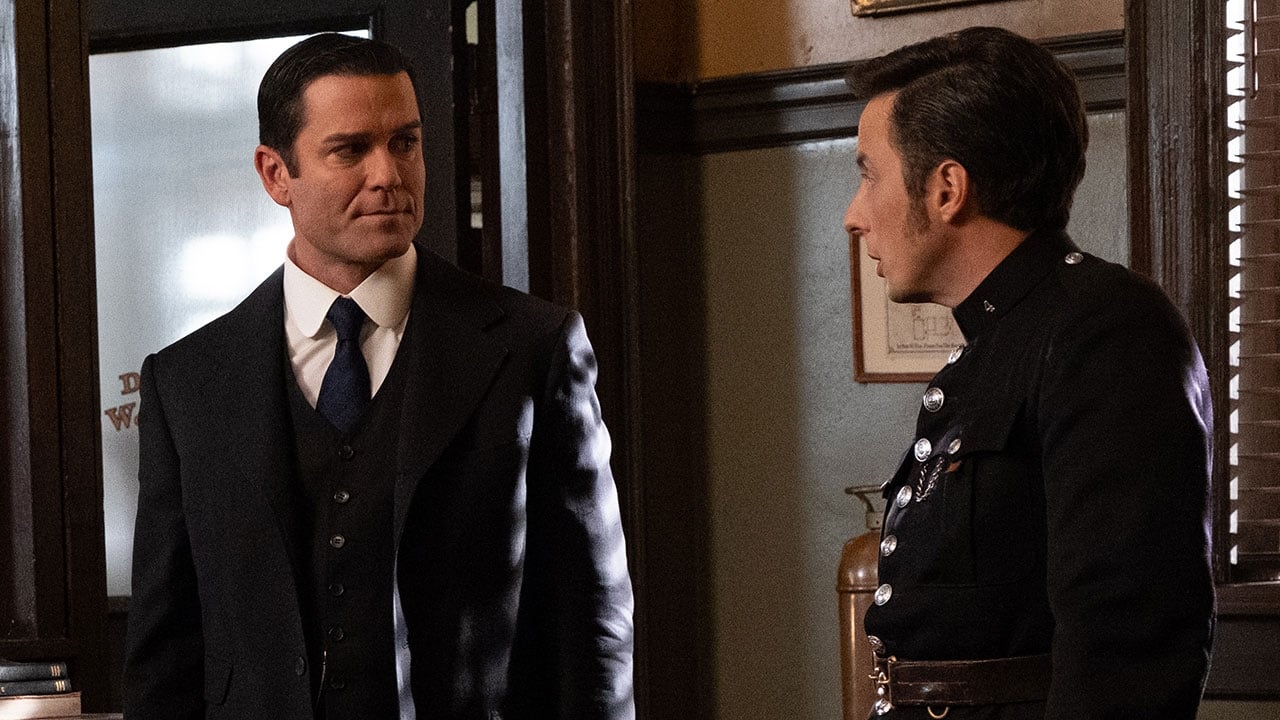 Murdoch Mysteries - Season 12 Episode 18 : Darkness Before the Dawn (2)