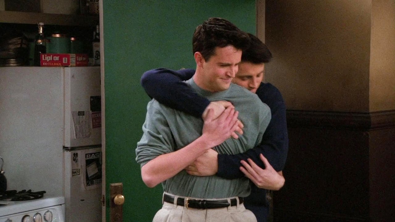 Friends - Season 2 Episode 16 : The One Where Joey Moves Out