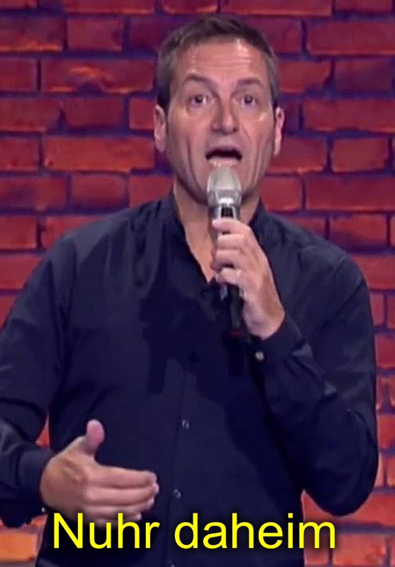 Dieter Nuhr - Nuhr daheim Backdrop