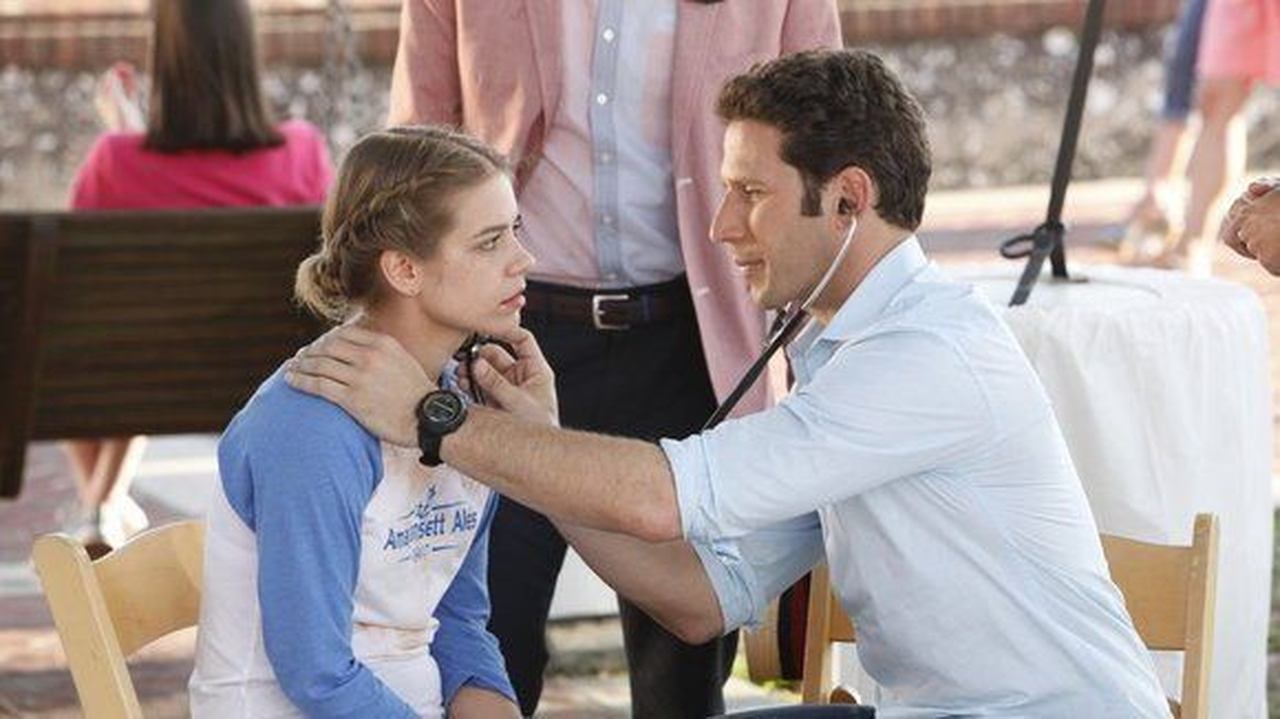 Royal Pains - Season 4 Episode 1 : After the Fireworks