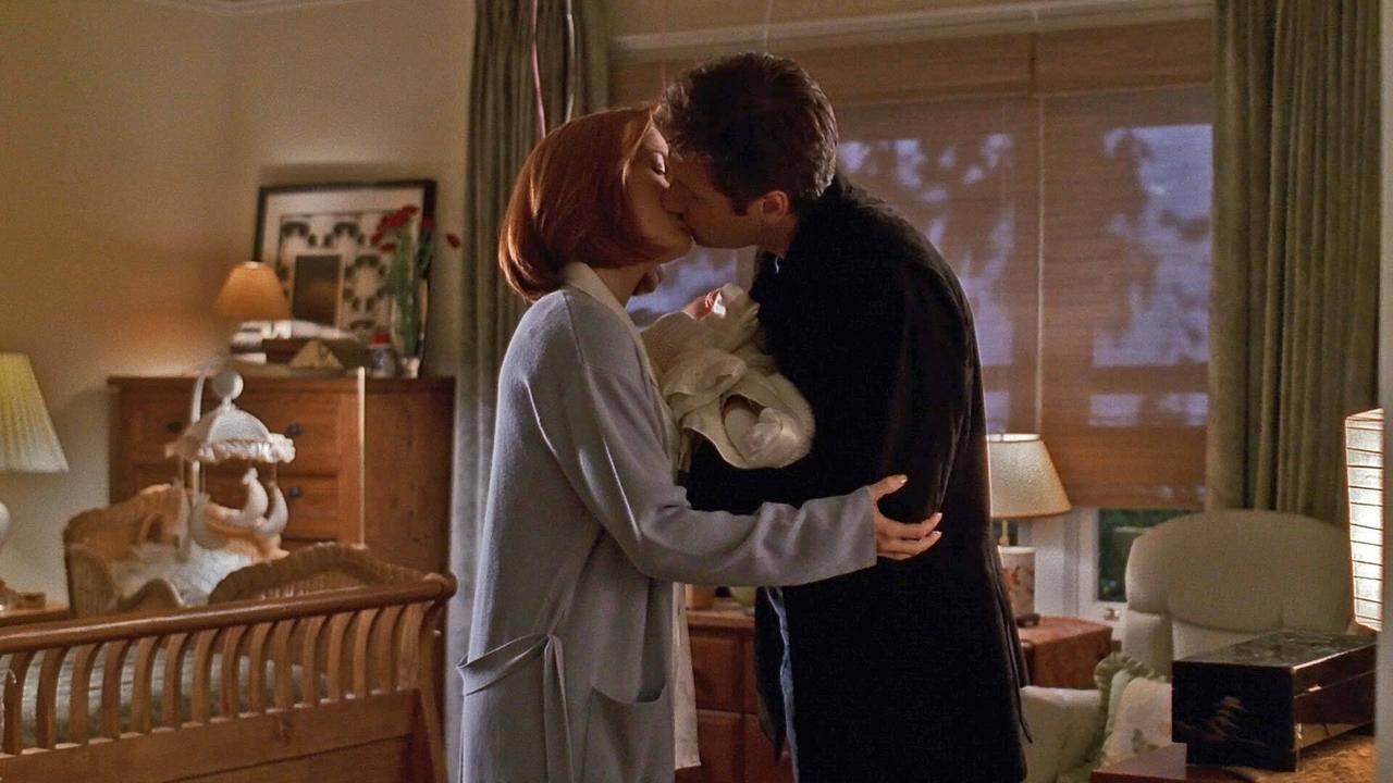 The X-Files - Season 8 Episode 21 : Existence (2)