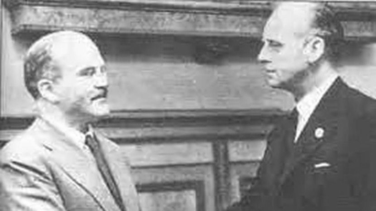 Alain Decaux raconte — L'homme qui voulait empêcher la guerre