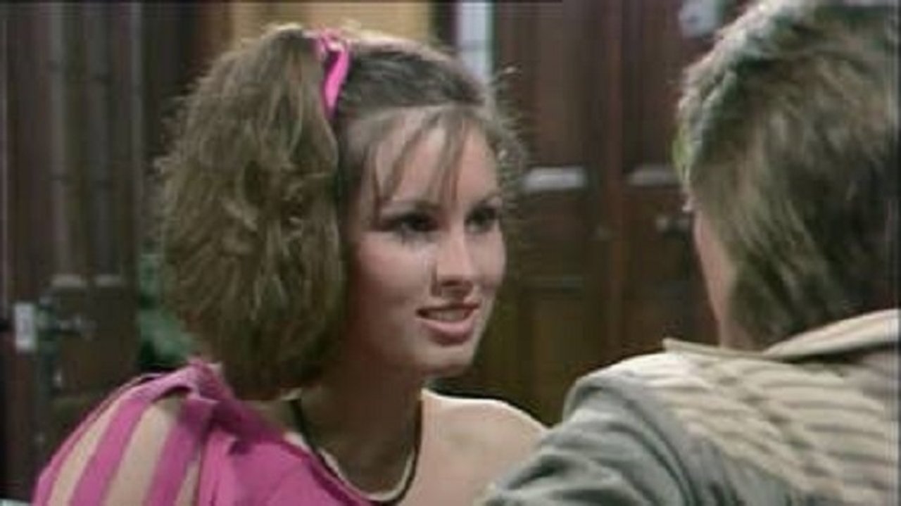 Sons and Daughters - Season 3 Episode 175 : Episode 527