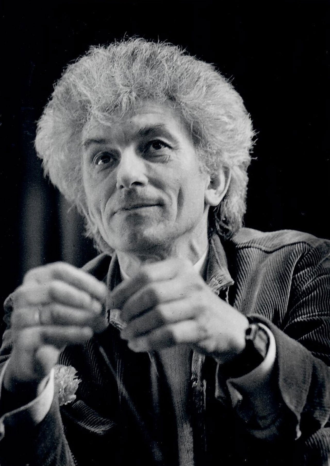 Imants Ziedonis. Portrets locījumos Backdrop