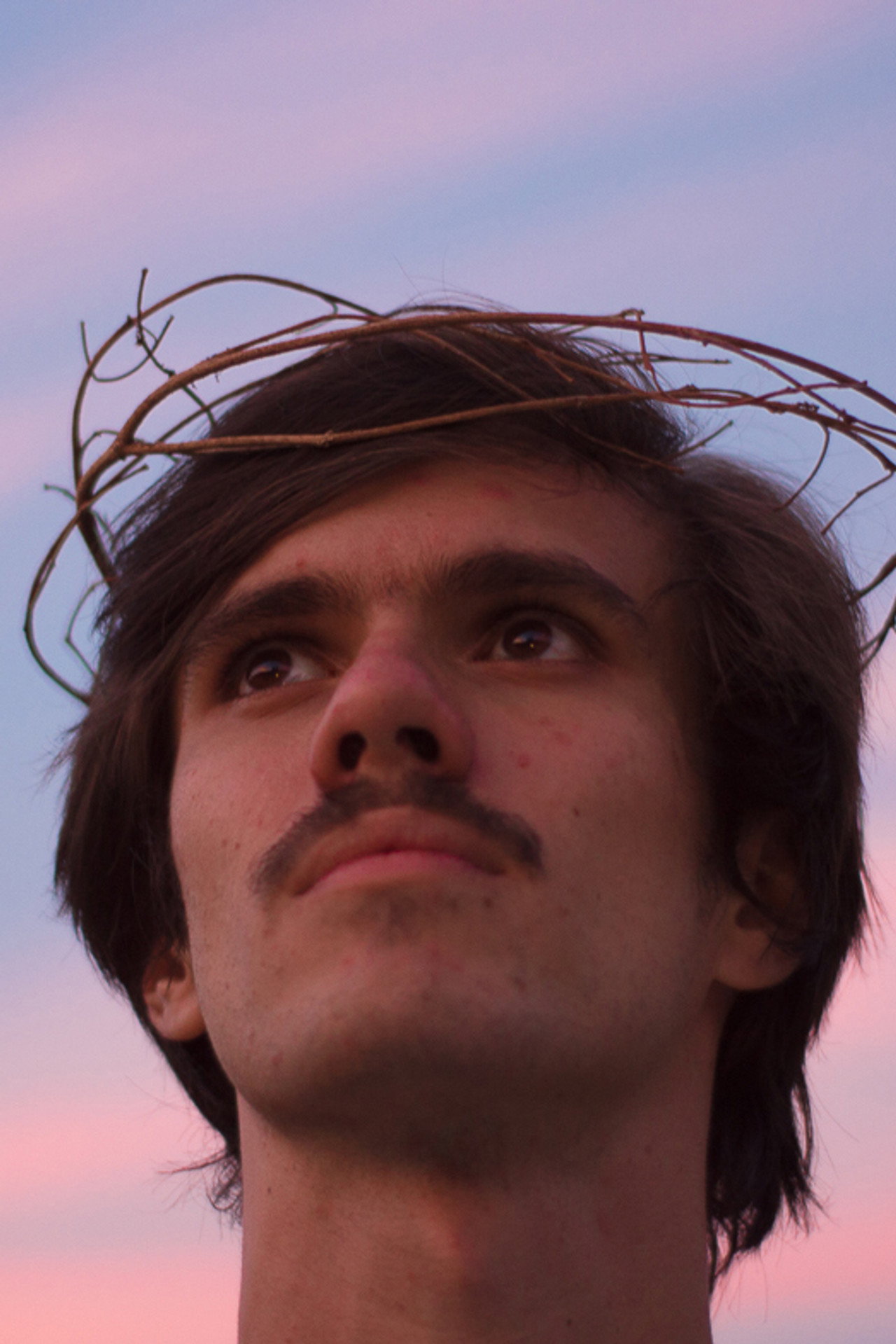 Yo, Satanás Backdrop