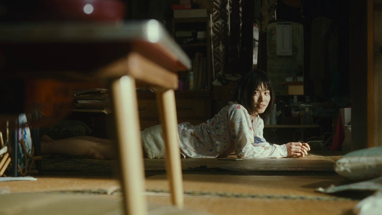 Shoplifters background 87