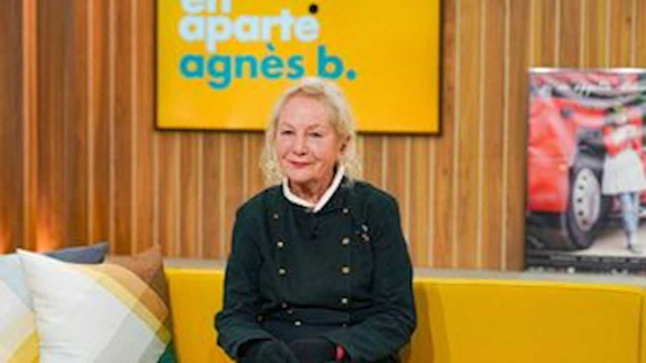En aparté — Agnès B.