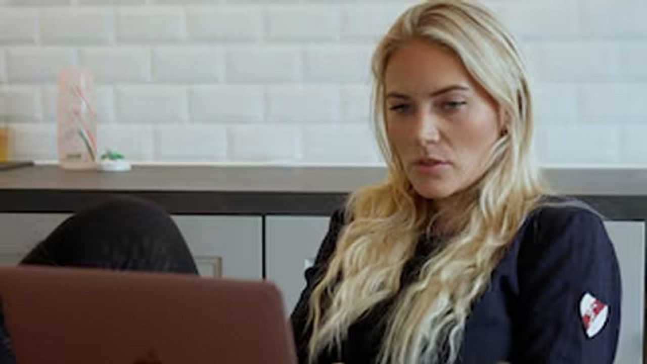 Pitzner Sisters — Épisode 6