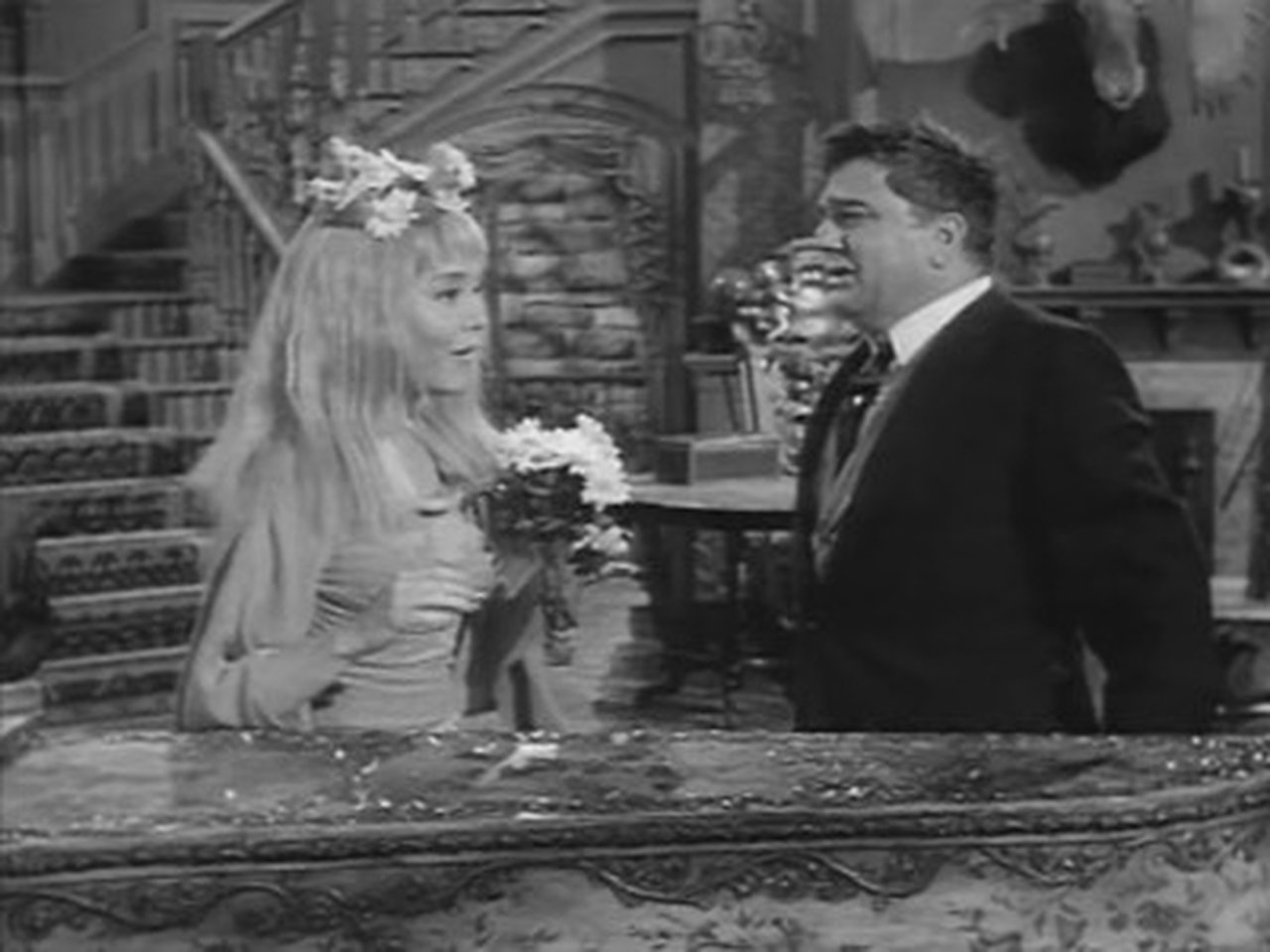 The Addams Family - Season 2 Episode 30 : Ophelia's Career