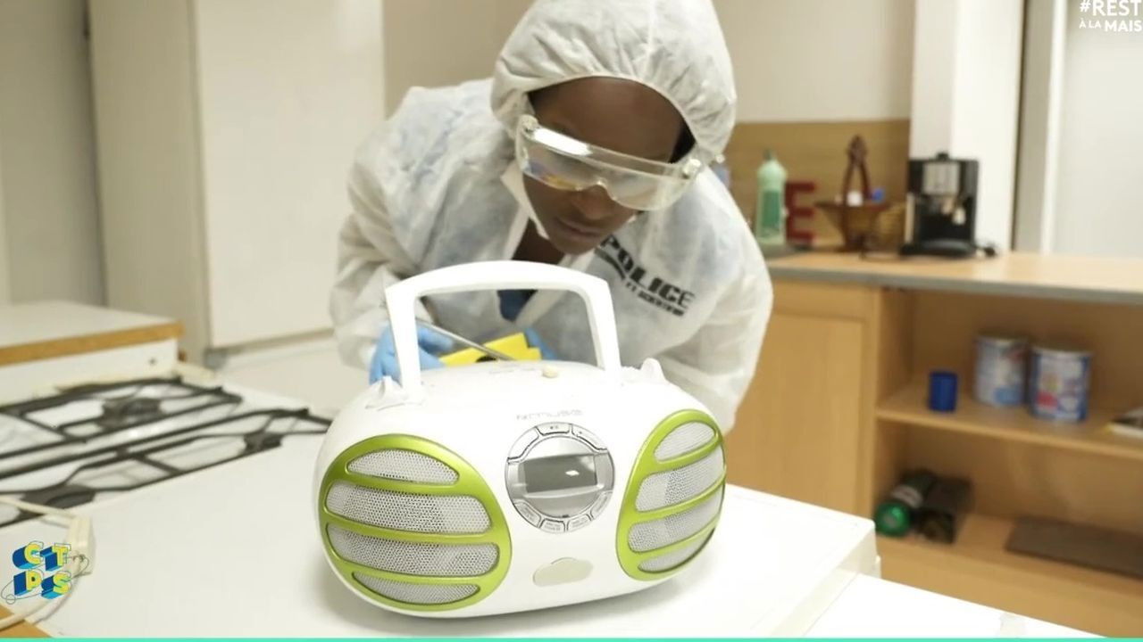 C'est toujours pas sorcier — Police : Quand la science mène l'enquête