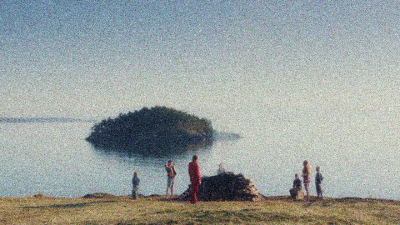 Captain Fantastic background 104