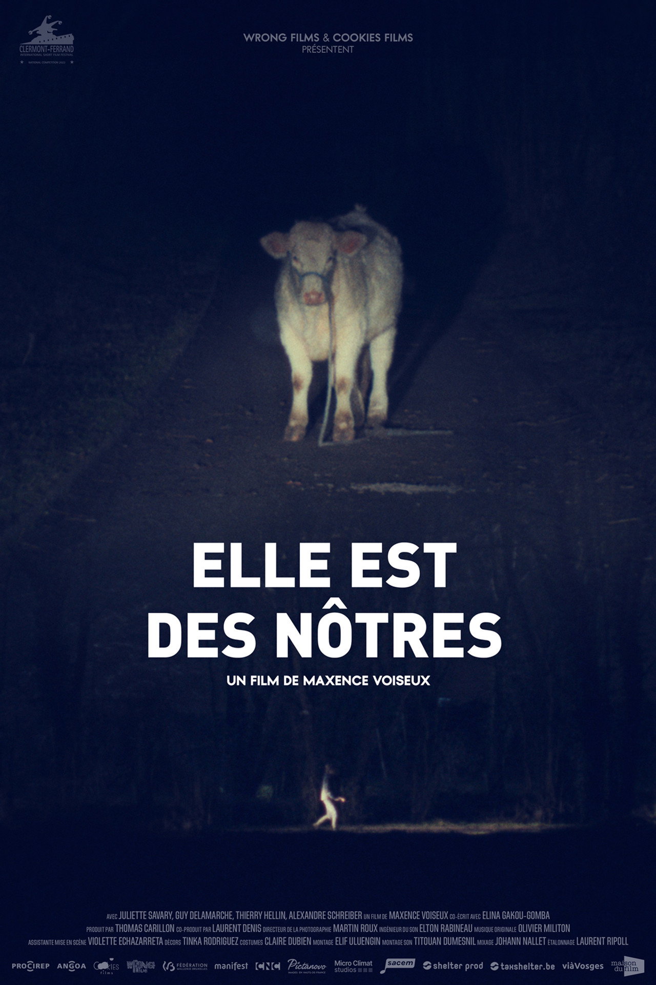 Elle est des nôtres Backdrop