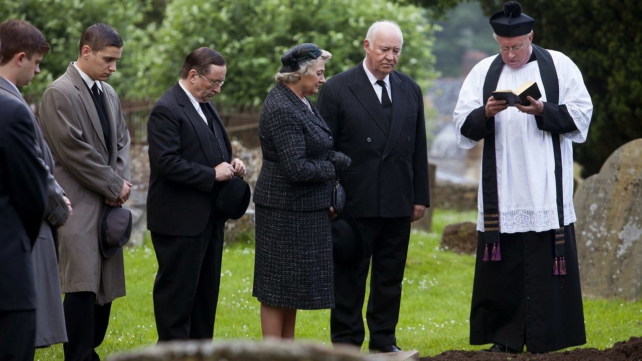 Father Brown - Season 2 Episode 7 : The Three Tools of Death