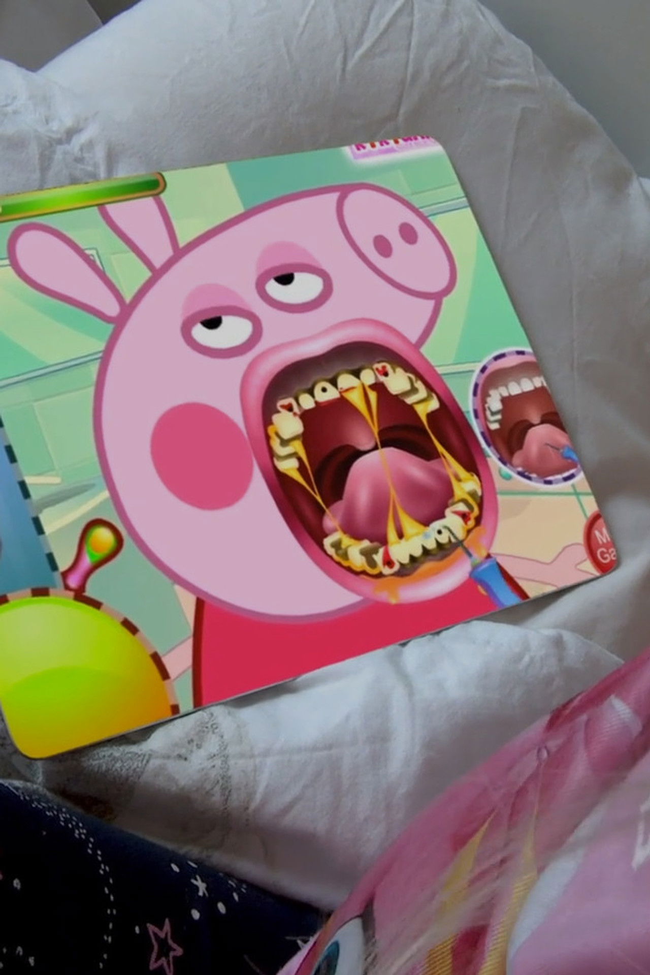 ANIMAL CONDENSED>>ANIMAL EXPANDED#2 Backdrop