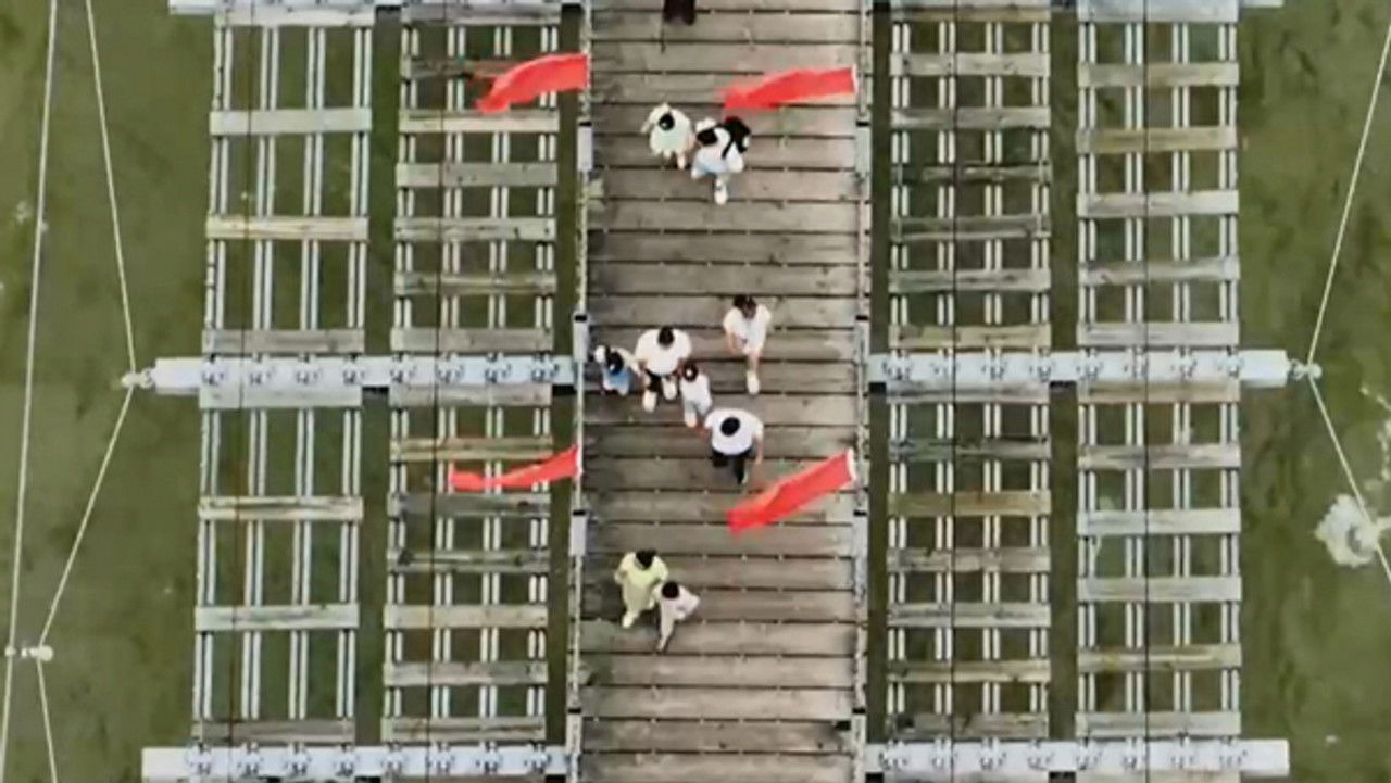 航程二万五千里 — Épisode 2