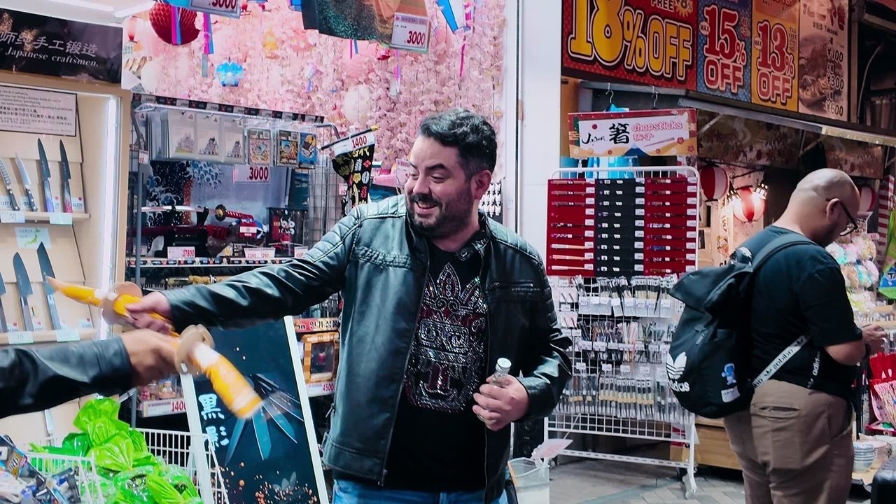 De viaje con los Derbez - Season 5 Episode 3 : Romanceando en Kioto