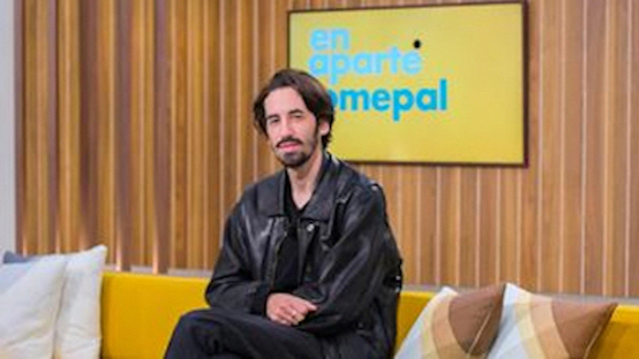 En aparté — Lomepal