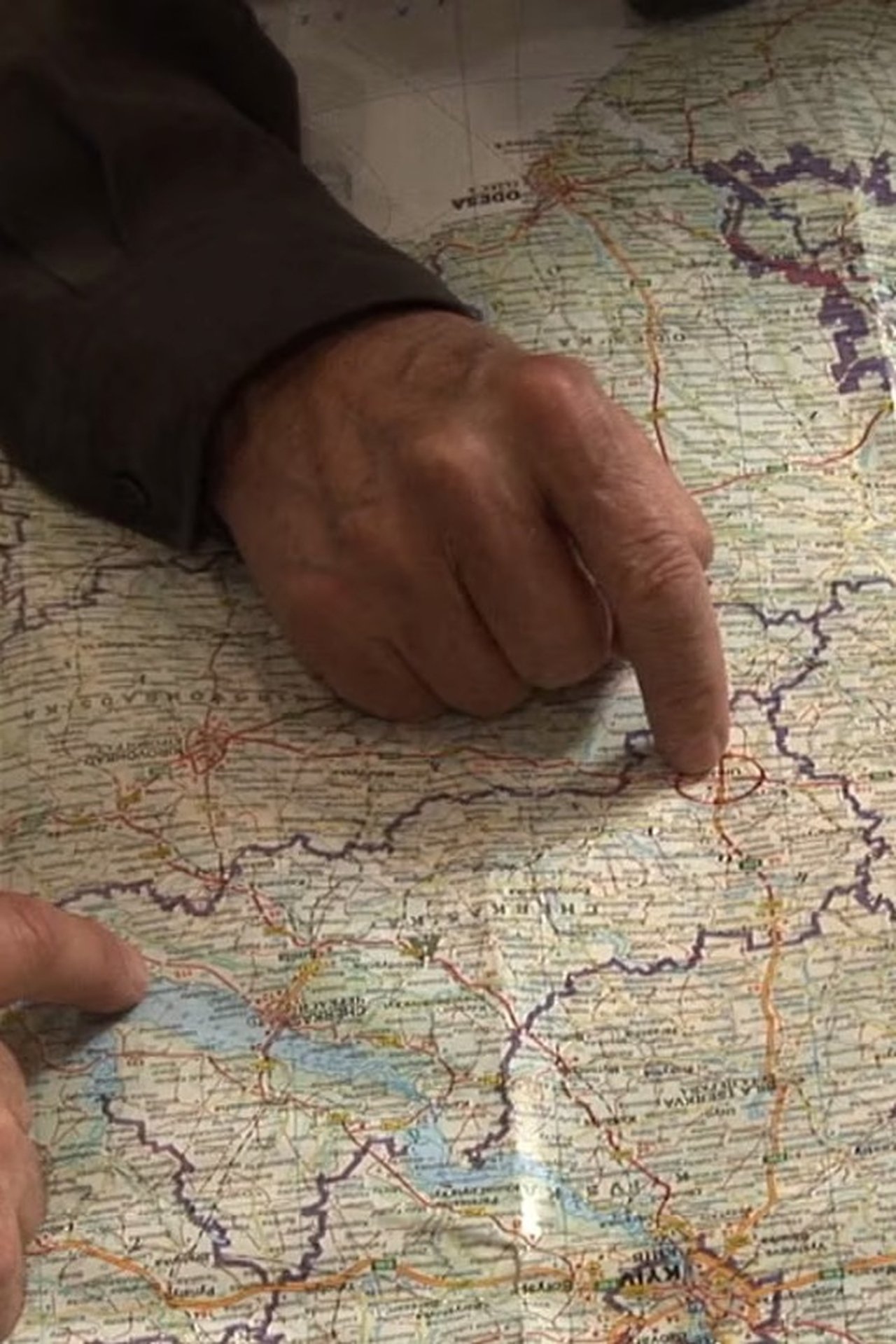 Treasure Under the Bridge: Pilgrimage to the Hasidic Masters of Ukraine 2015
