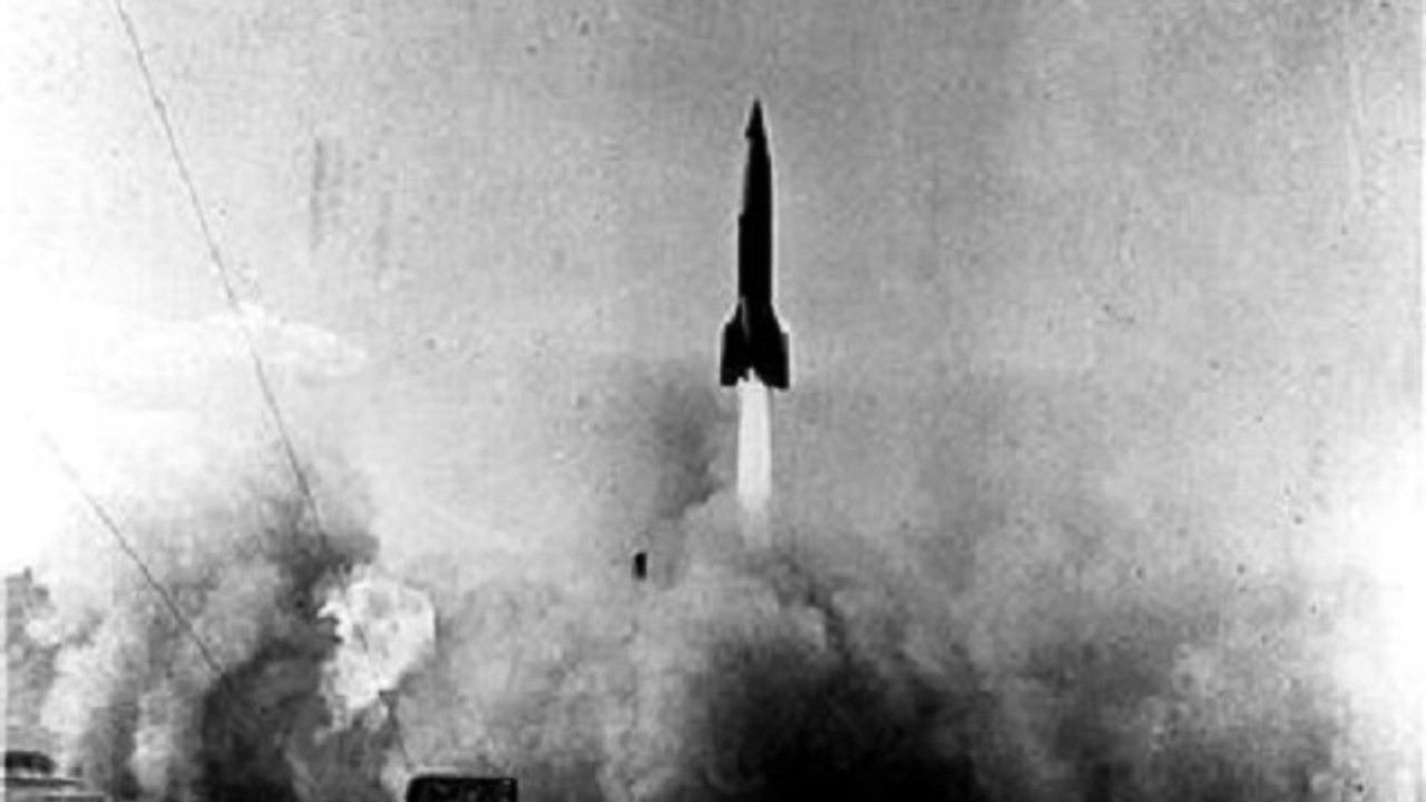 Histoires secrètes de la deuxième guerre mondiale — La R.A.F contre les missiles V