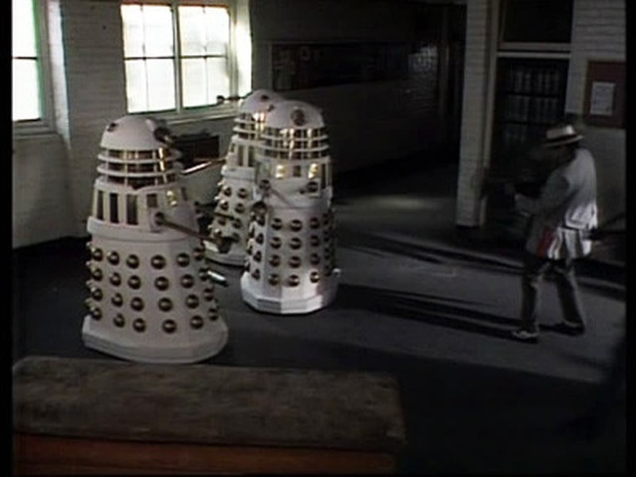 Doctor Who - Season 25 Episode 3 : Remembrance of the Daleks (3)