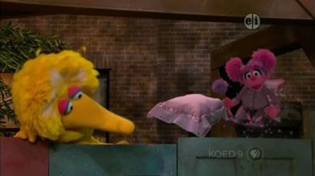 Sesame Street - Season 41 Episode 38 : Abby's First Sleep Over