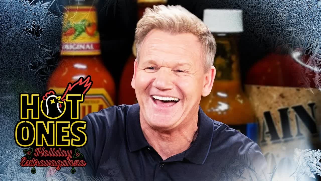 Hot Ones - Season 0 Episode 29 : Gordon Ramsay Returns for the Hot Ones Holiday Extravaganza