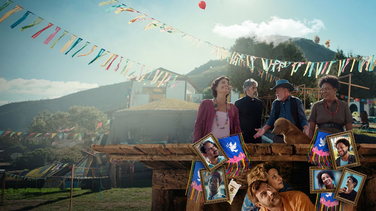 É Quase Verdade Backdrop