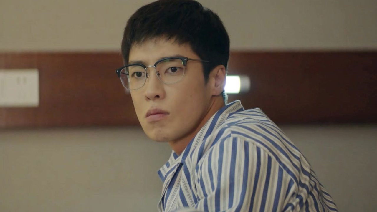 越过山丘 — Épisode 8