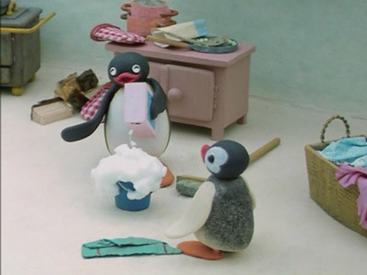 Pingu - Season 3 Episode 9 : Pingu Argues with his Mother