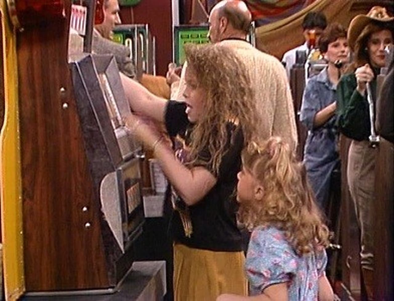 Full House - Season 2 Episode 21 : Luck Be a Lady (1)