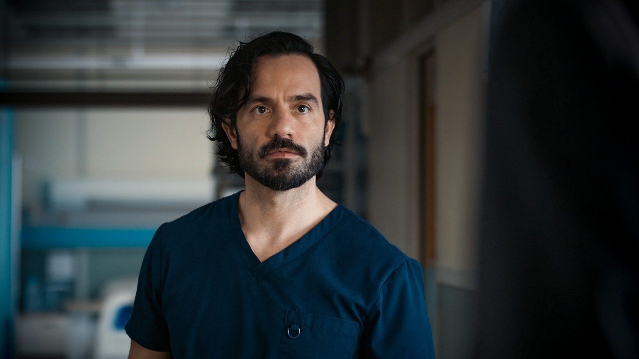 Holby City - Season 23 Episode 11 : Episode 11