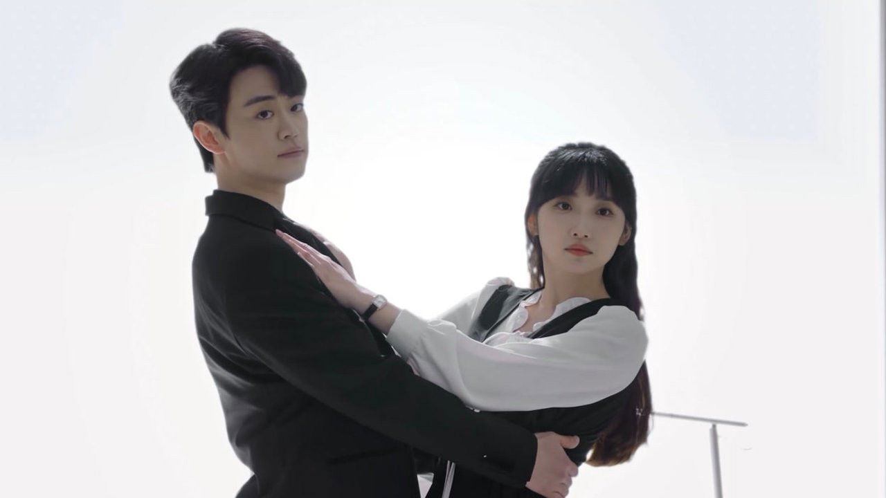 今天总裁顺利退房了吗 — Épisode 14