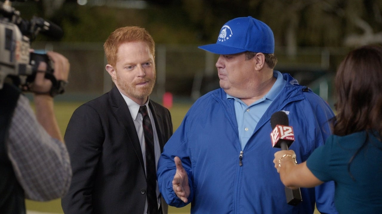 Modern Family - Season 6 Episode 7 : Queer Eyes, Full Hearts