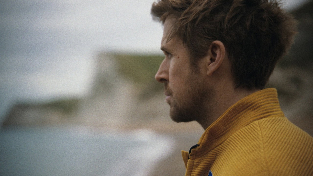 Thoát Khỏi Tận Thế - Backdrop 44