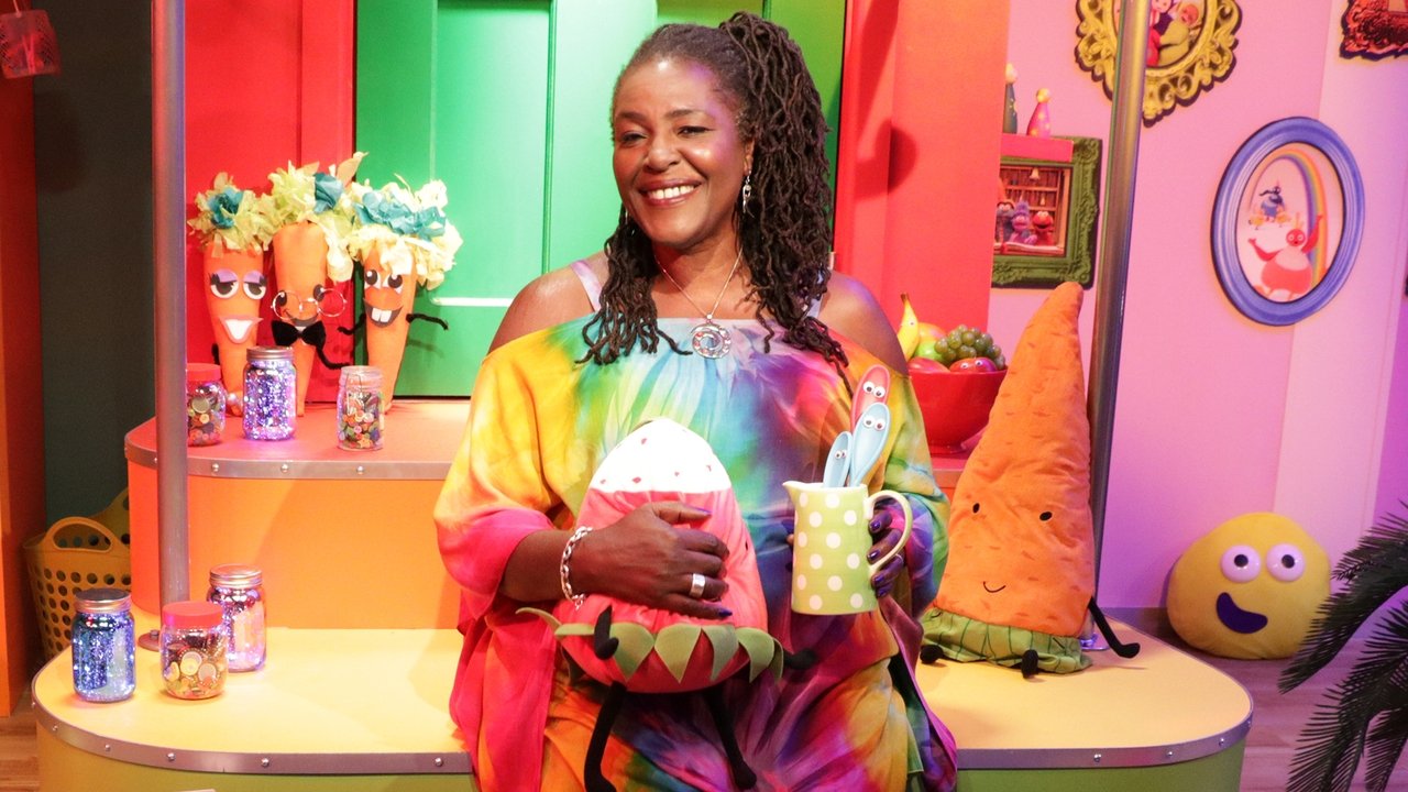 CBeebies Bedtime Stories - Season 1 Episode 720 : Sharon D Clarke - All Kinds of Families