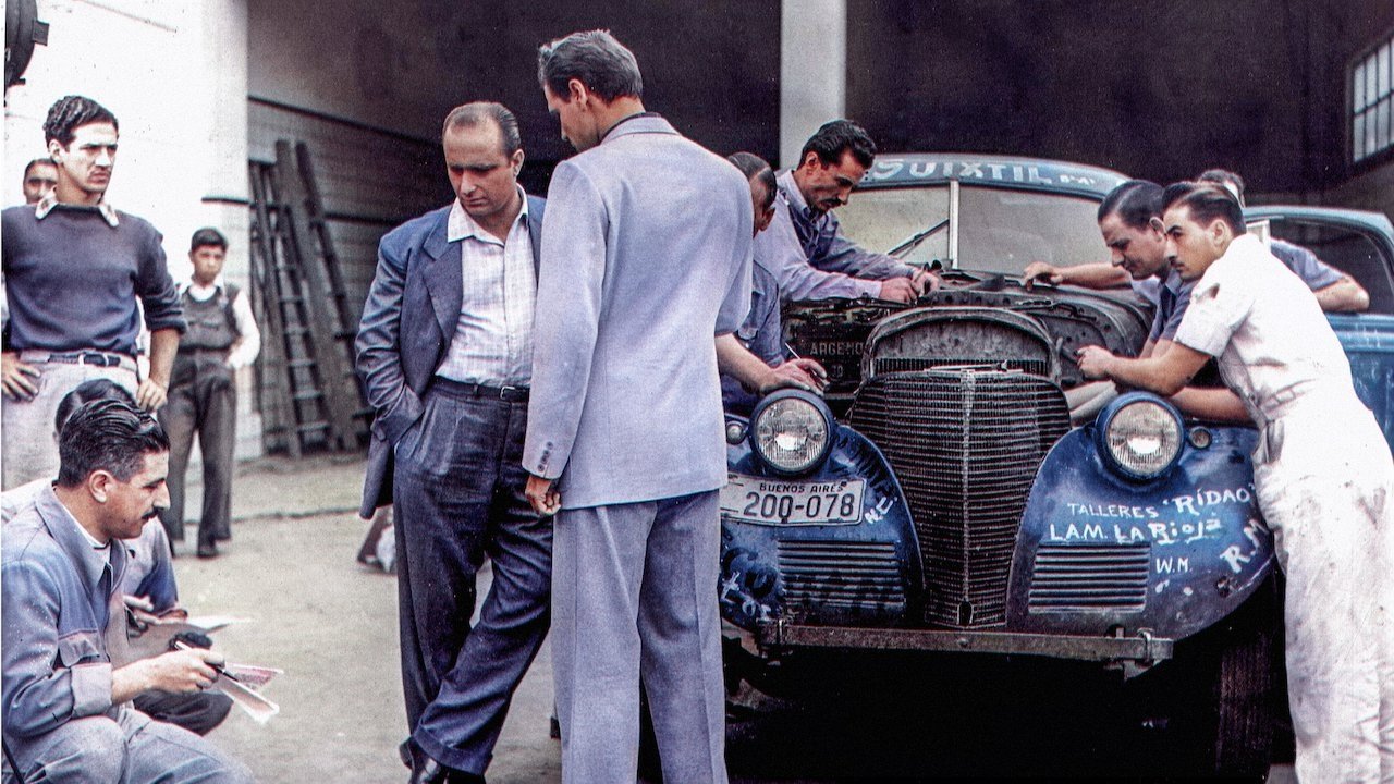 Scen från A Life of Speed: The Juan Manuel Fangio Story