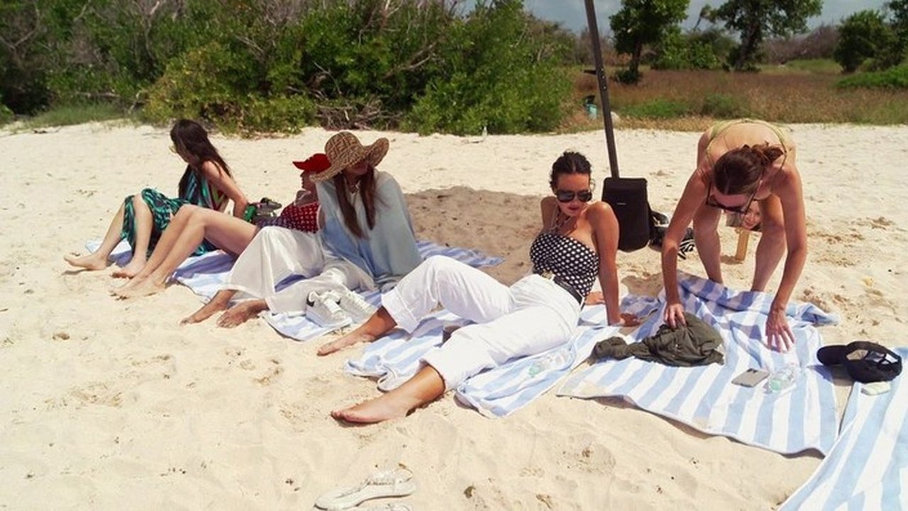 The Real Housewives of Salt Lake City - Season 6 Episode 8 : Loose Lips Sink Friend Ships