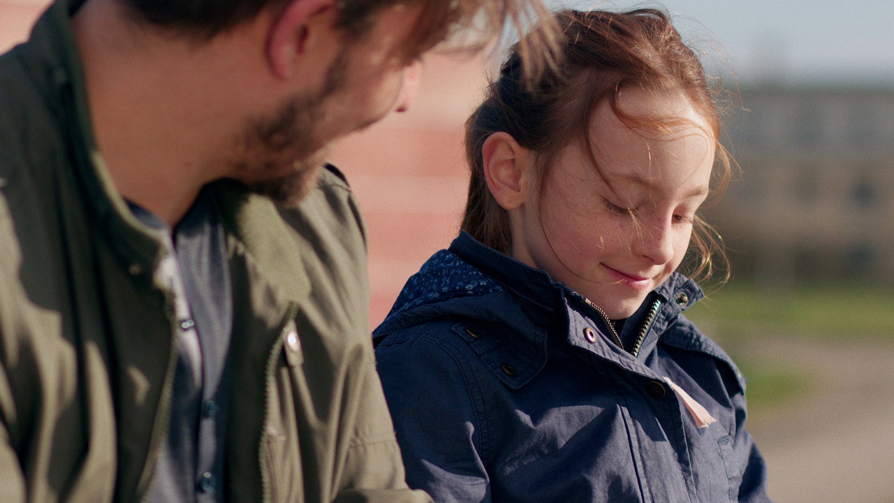 Zoey & Ben still 5