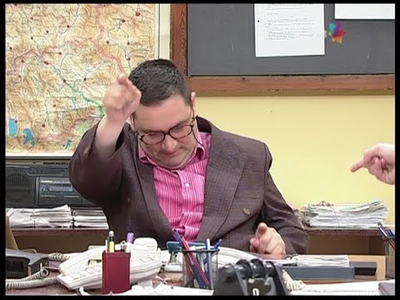 Government Job - Season 5 Episode 111 : 875 Rokfeler